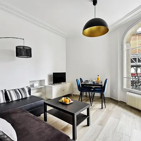 Bnbnova - 2br - Eiffel Tower & Grenelle Appartamento